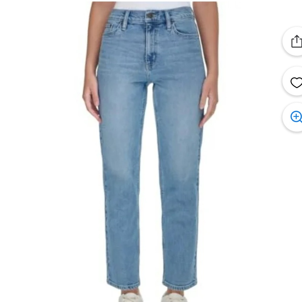 Calvin Klein Women’s High Rise Straight Leg Jean